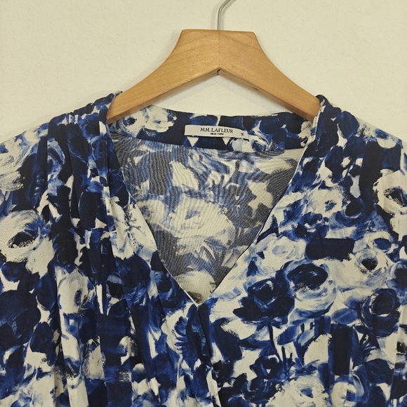 M.M. Lafleur Ferrante Floral Cap Sleeve V-neck Blouse Size M - Picture 6 of 12
